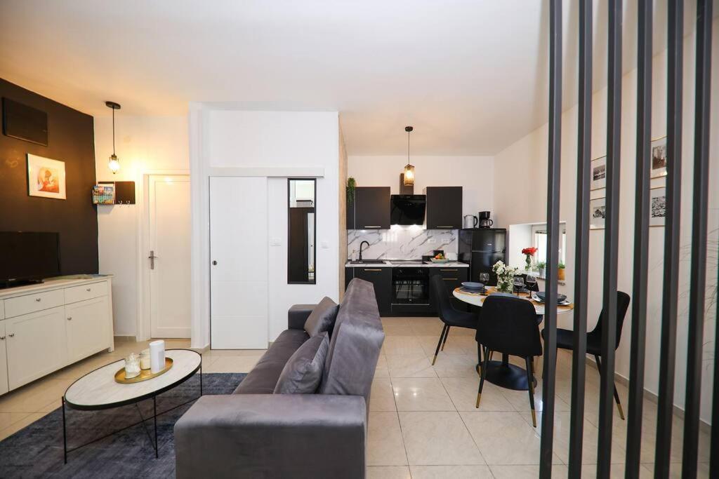 “Minipalais” Apartment In The Heart Of Zadar Exterior photo